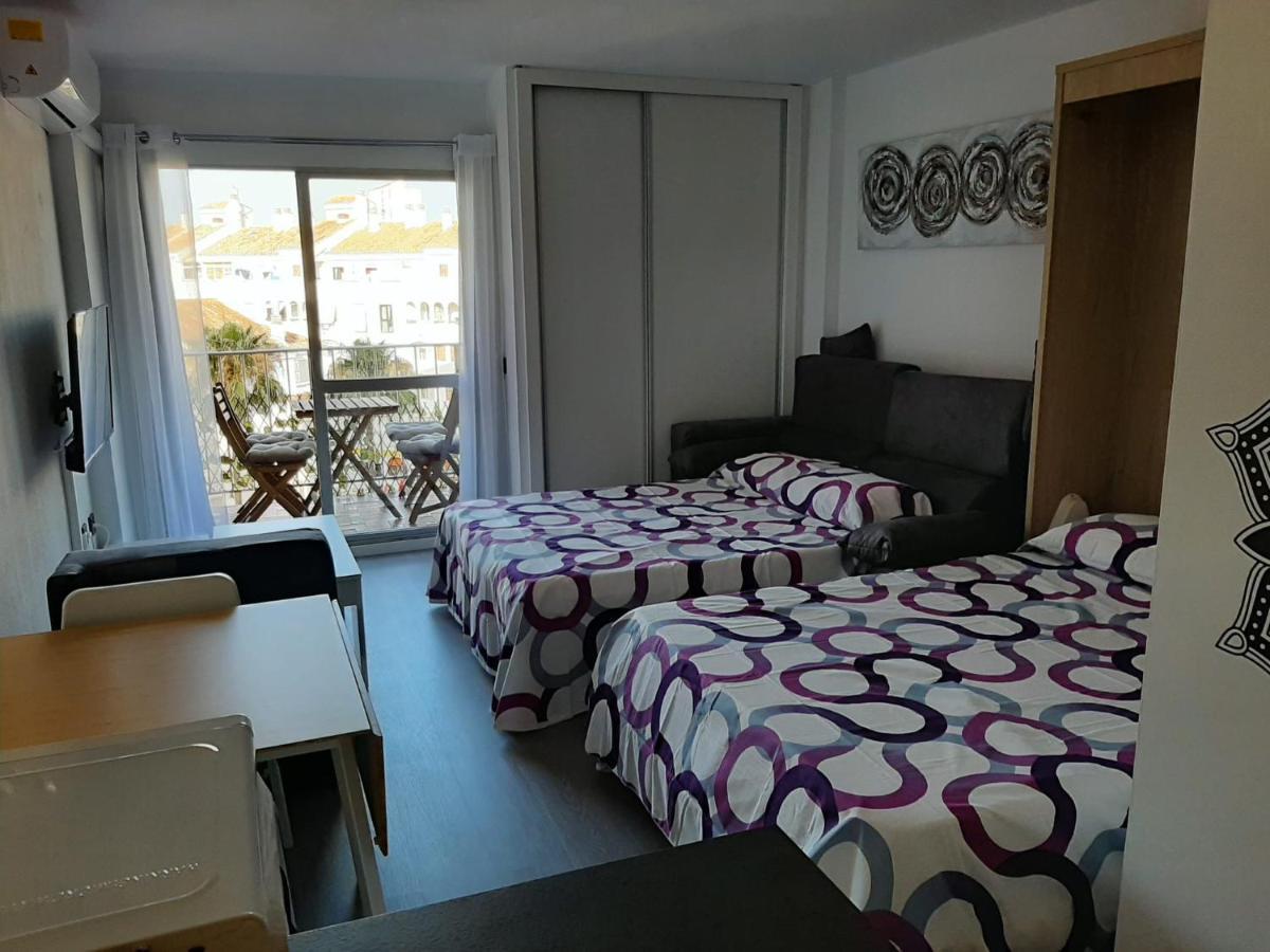 Minerva 414 Apartment Benalmadena Bagian luar foto
